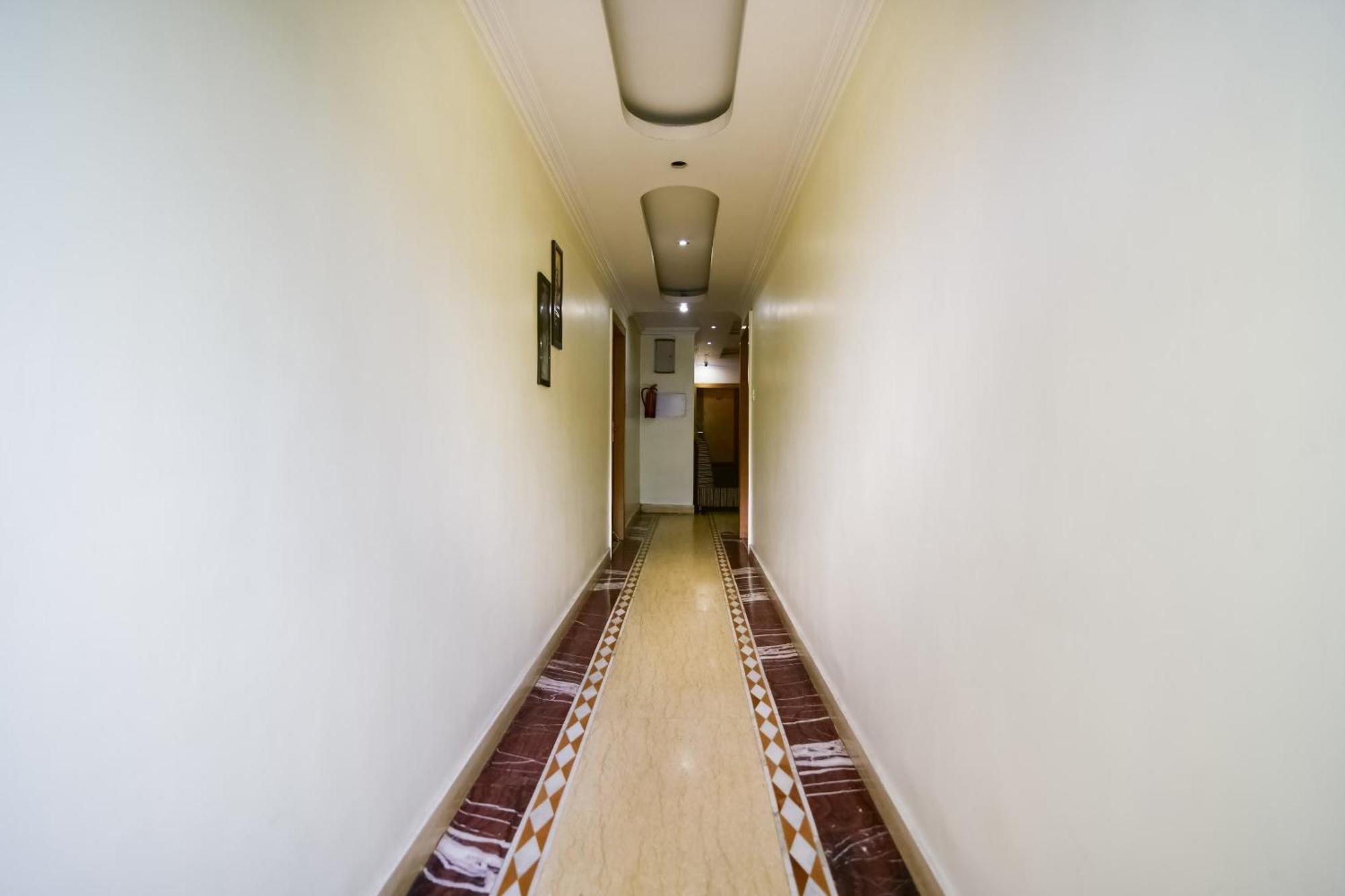 Hotel O All Seasons Jamshedpur Eksteriør billede
